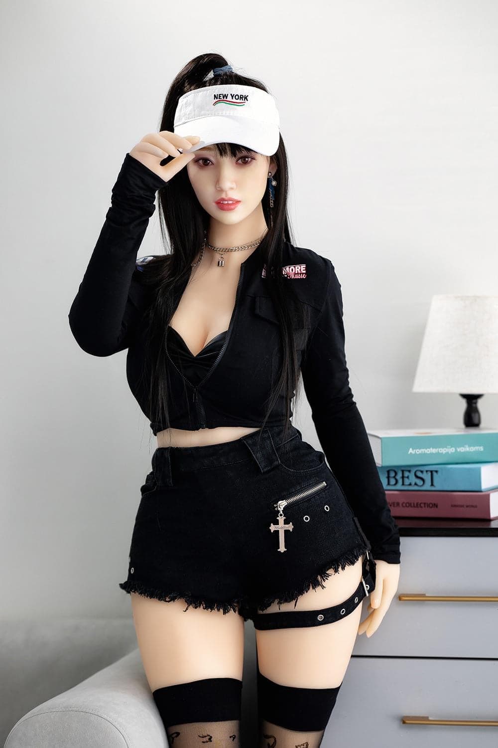 综合评论：6YE 出品的 161 厘米 G 罩杯硅胶头性爱娃娃 Sigrid