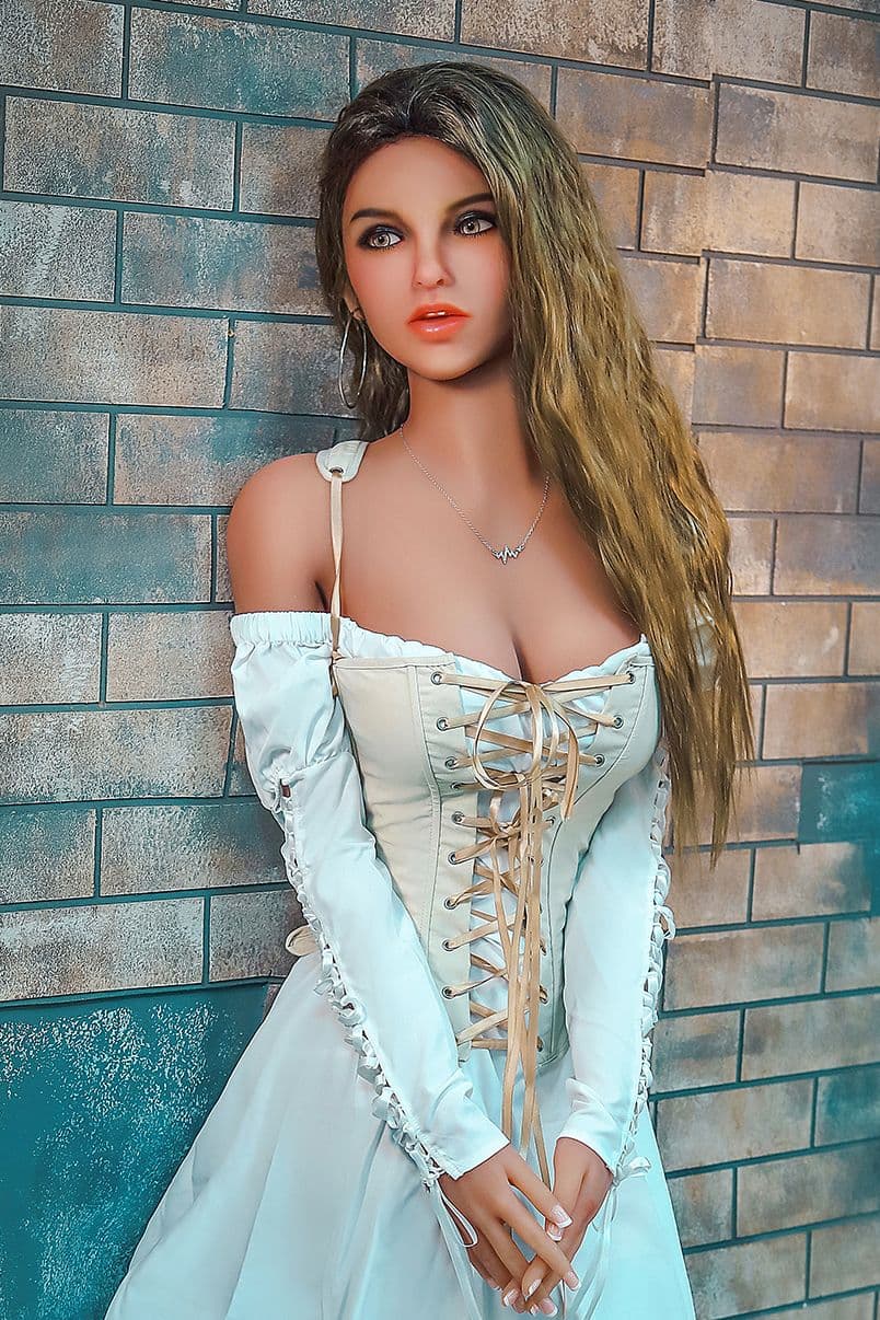 SY Doll 166cm/5ft5 华丽女士：真人大小逼真性爱娃娃 Lillian 的全面评测